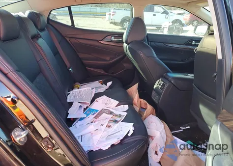 2018 Nissan Maxima 3.5S z USA, uszkodzony, nr VIN 1N4AA6AP6JC367703